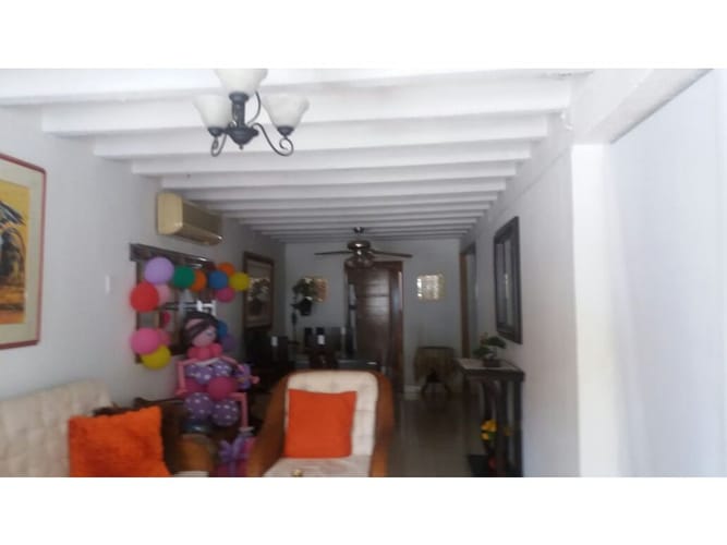 Casa de 16 alcobas en venta en Manga, Cartagena, 1892 m² · foto 9 de 24