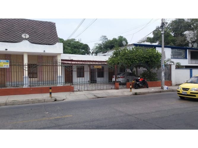 Casa de 16 alcobas en venta en Manga, Cartagena, 1892 m² · foto 17 de 24