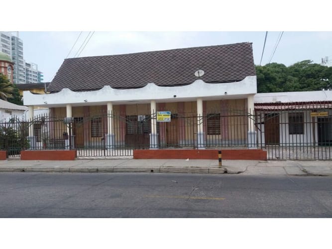 Casa de 16 alcobas en venta en Manga, Cartagena, 1892 m² · foto 19 de 24