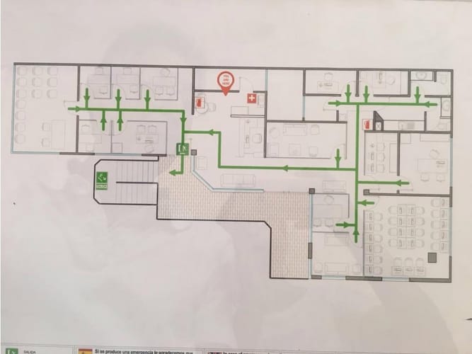 Local en venta en La Castellana, Cartagena, 200 m² · foto 5 de 10