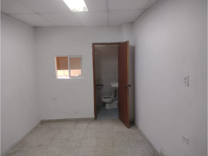 Bodega en venta en El Bosque, Cartagena, 365 m² · foto 15 de 24