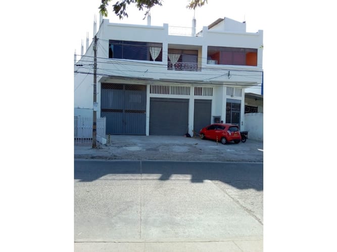 Bodega en venta en El Bosque, Cartagena, 365 m² · foto 18 de 24