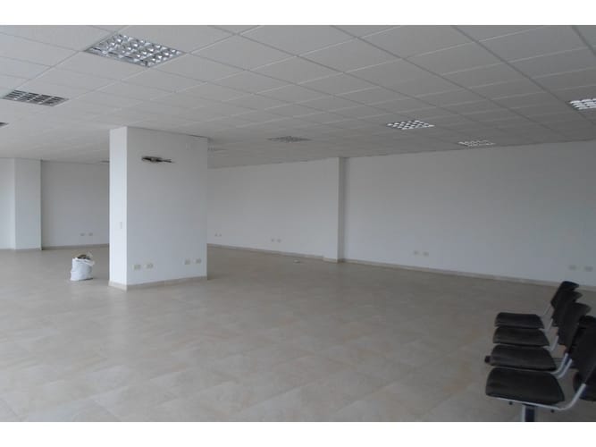 Oficina en venta en El Bosque, Cartagena, 160 m² · foto 4 de 10