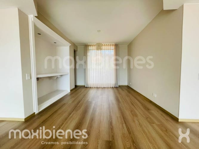 Apartamento de 3 alcobas en arriendo en San Lucas, Medellín, 170 m² · foto 4 de 16