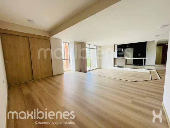Apartamento de 3 alcobas en arriendo en San Lucas, Medellín, 170 m² · foto 8 de 16