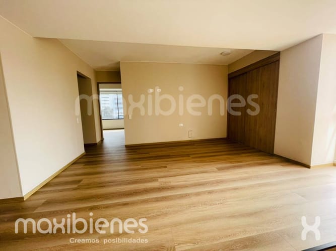 Apartamento de 3 alcobas en arriendo en San Lucas, Medellín, 170 m² · foto 11 de 16