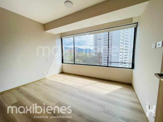 Apartamento de 3 alcobas en arriendo en San Lucas, Medellín, 170 m² · foto 13 de 16