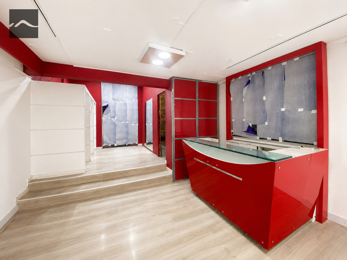 HERMOSO LOCAL COMERCIAL EN ALQUILER - PEATONAL 25, MINAS · Foto 2