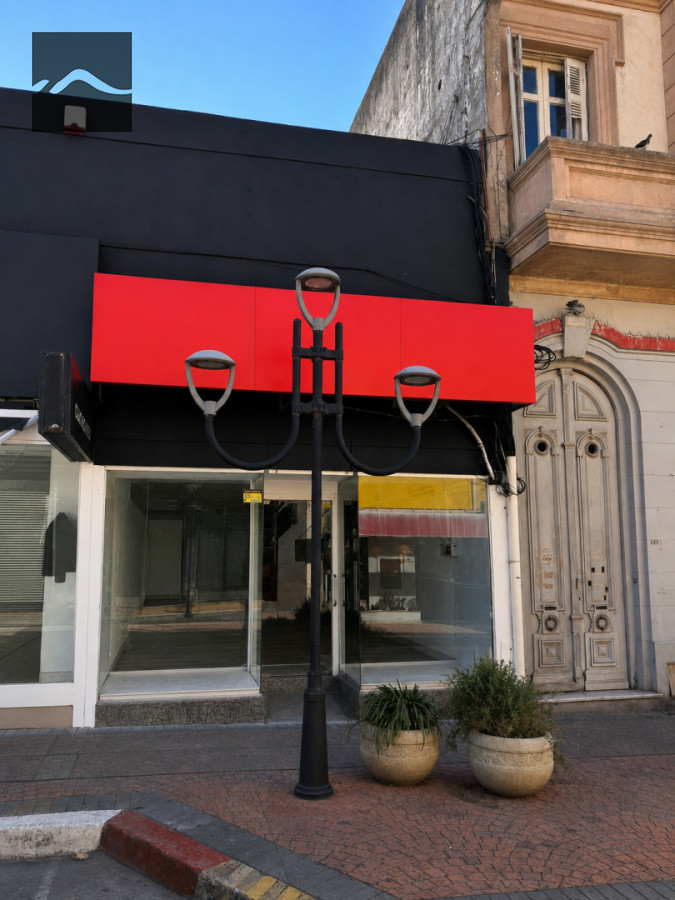 HERMOSO LOCAL COMERCIAL EN ALQUILER - PEATONAL 25, MINAS · Foto 6
