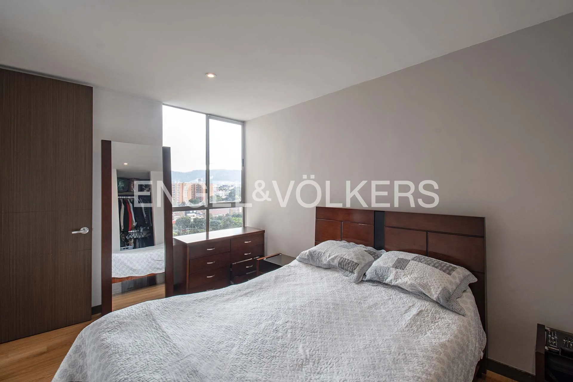Apartamento en venta en Pontevedra, Bogotá · foto 6 de 20