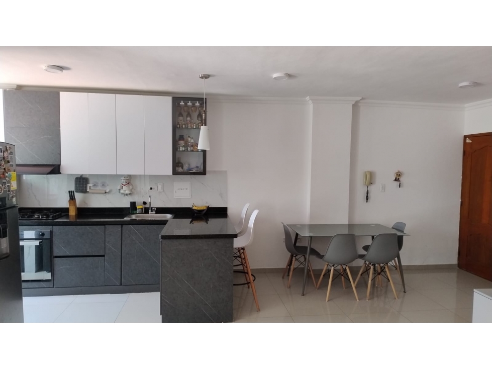 Apartamento en venta en El Recreo, Cartagena · foto 7 de 11