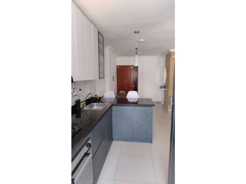 Apartamento en venta en El Recreo, Cartagena · foto 9 de 11