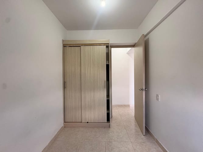 Apartamento de 3 alcobas en arriendo en Aves Maria, Sabaneta, 58 m² · foto 4 de 9
