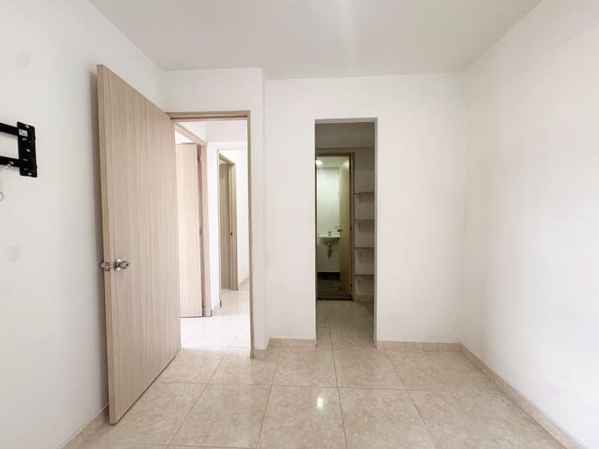 Apartamento de 3 alcobas en arriendo en Aves Maria, Sabaneta, 58 m² · foto 3 de 9