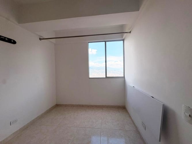 Apartamento de 3 alcobas en arriendo en Aves Maria, Sabaneta, 58 m² · foto 7 de 9
