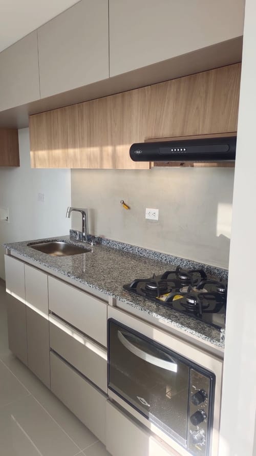 Apartamento de 2 alcobas en venta en La Macarena, Rionegro, 51 m² · foto 3 de 24