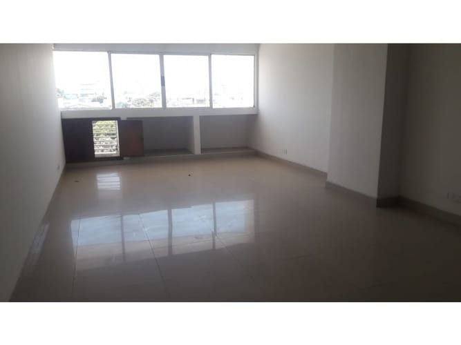 Oficina en arriendo en Santa Lucia, Cartagena, 38 m² · foto 3 de 10