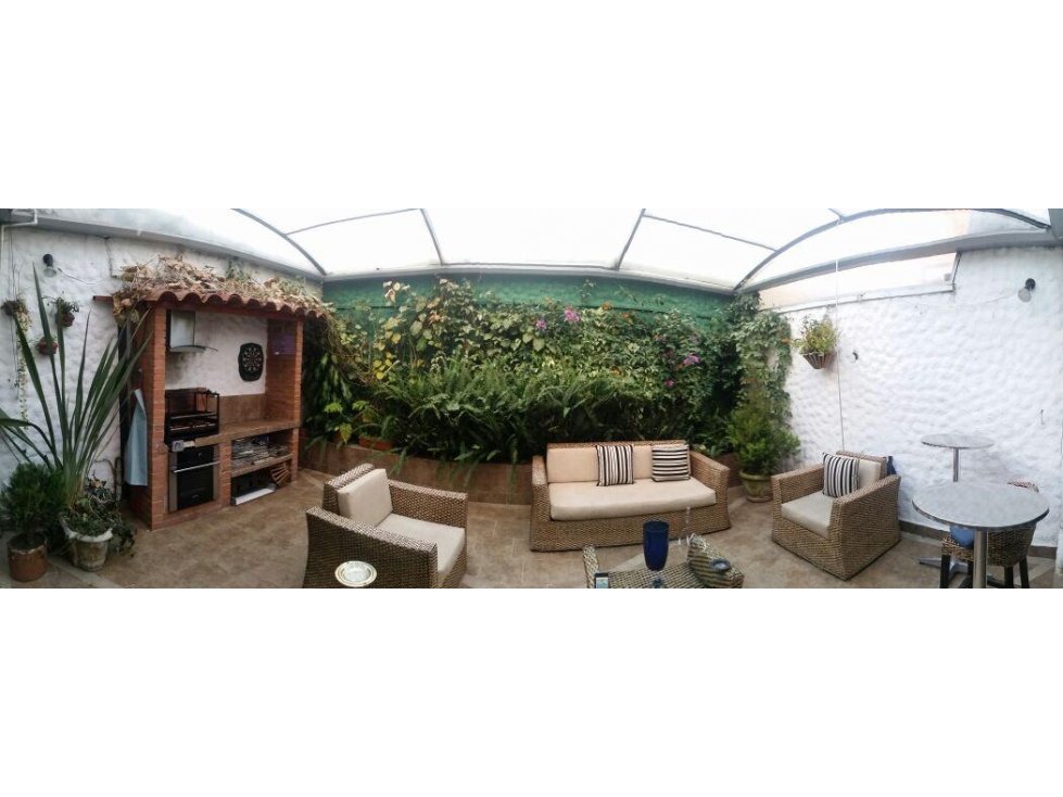 Casa en venta en Santa Paula, Bogotá · foto 3 de 19