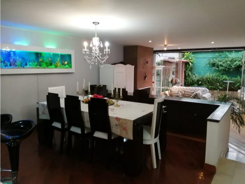 Casa en venta en Santa Paula, Bogotá · foto 8 de 19