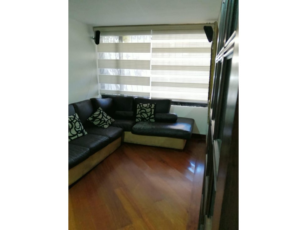 Casa en venta en Santa Paula, Bogotá · foto 14 de 19