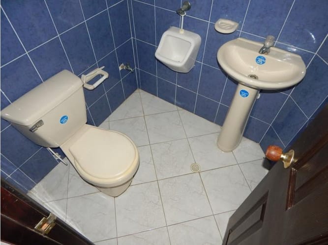Oficina en venta en El Bosque, Cartagena, 53 m² · foto 7 de 10