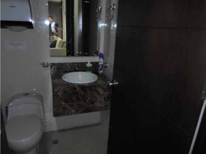 Oficina en venta en Bocagrande, Cartagena, 69 m² · foto 11 de 11