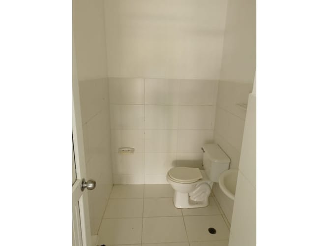 Local en venta en Mamonal, Cartagena, 84 m² · foto 6 de 11