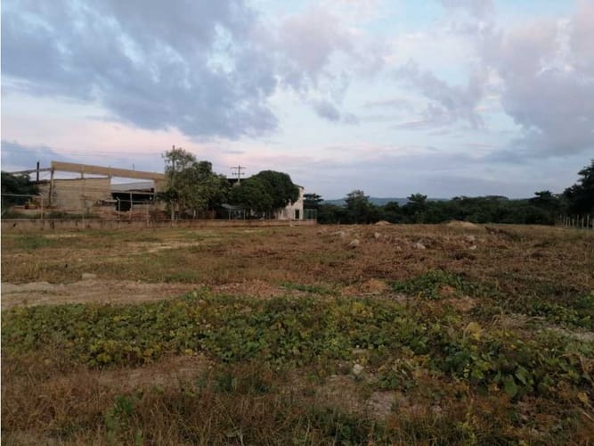 Lote en venta en Mamonal, Cartagena, 3600 m² · foto 3 de 9