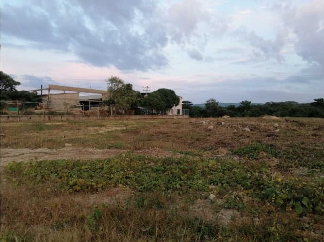 Lote en venta en Mamonal, Cartagena, 3600 m² · foto 7 de 9