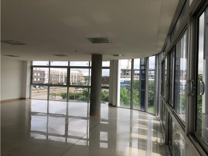 Oficina en venta en Mamonal, Cartagena, 100 m² · foto 2 de 8