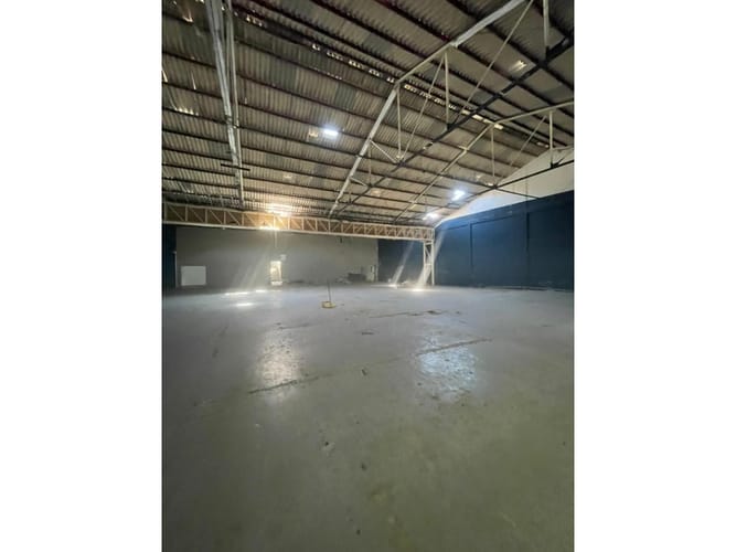 Bodega en arriendo en Pie De La Popa, Cartagena, 4000 m² · foto 2 de 20