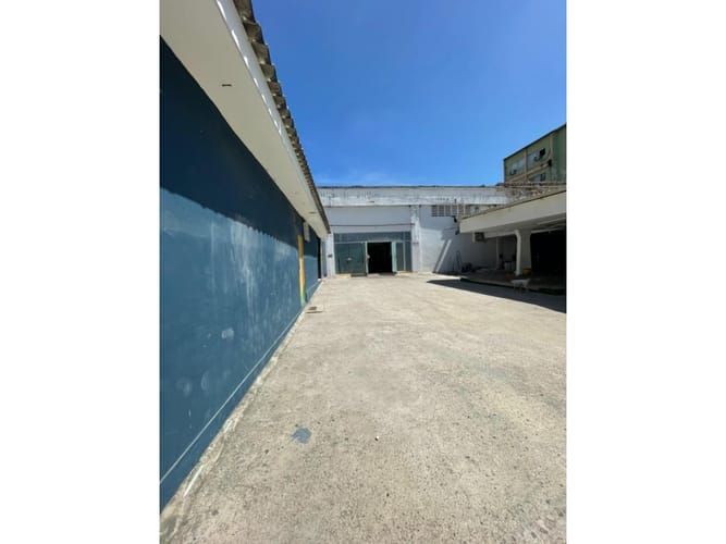 Bodega en arriendo en Pie De La Popa, Cartagena, 4000 m² · foto 7 de 20