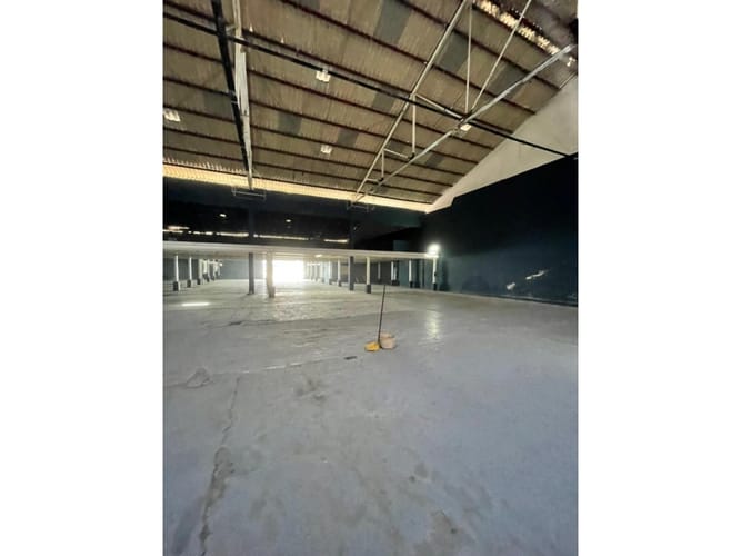 Bodega en arriendo en Pie De La Popa, Cartagena, 4000 m² · foto 8 de 20