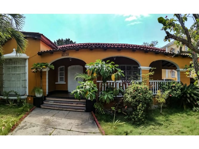 Casa de 4 alcobas en venta en El Cabrero, Cartagena, 700 m² · foto 8 de 10