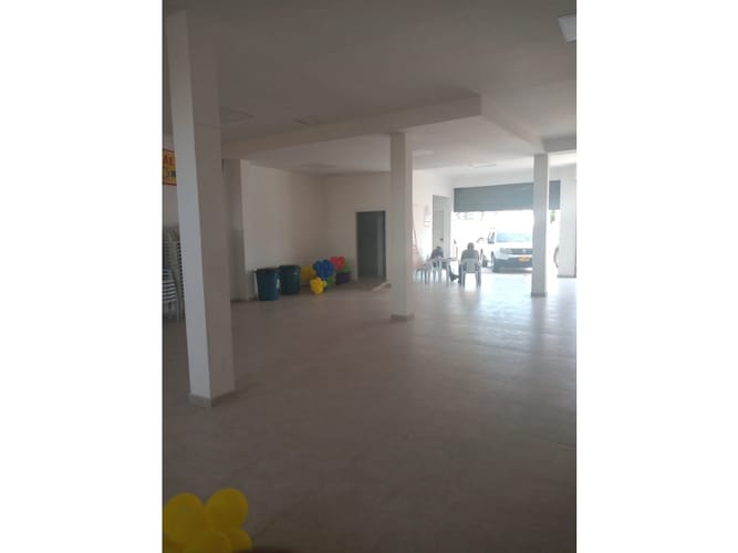 Edificio en venta en Pie De La Popa, Cartagena, 600 m² · foto 2 de 14