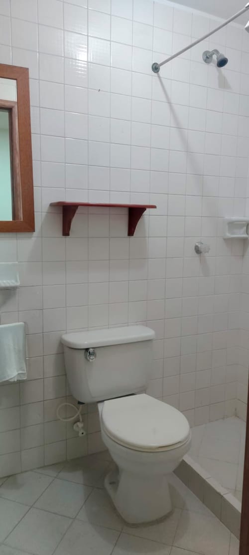Apartamento de 2 alcobas en venta en Cabecera Del Llano, Bucaramanga, 109 m² · foto 7 de 18