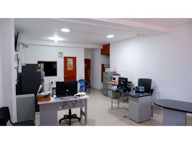 Bodega en venta en San Isidro, Cartagena, 427 m² · foto 3 de 17