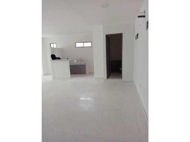 Edificio en venta en Zaragocilla, Cartagena, 900 m² · foto 3 de 21