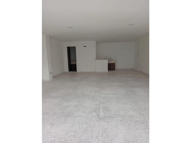 Edificio en venta en Zaragocilla, Cartagena, 900 m² · foto 9 de 21