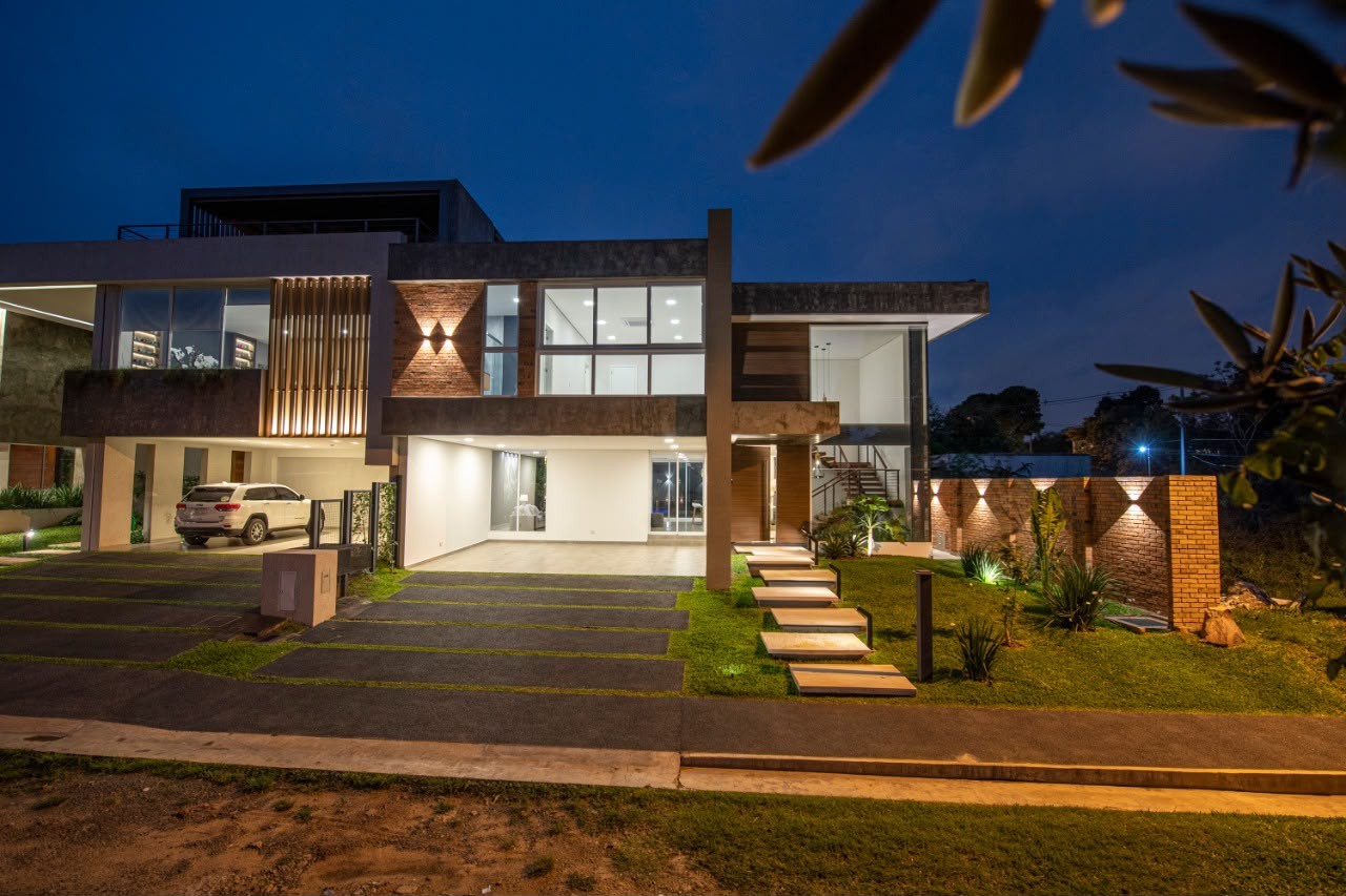 Casa en alquiler en Luque