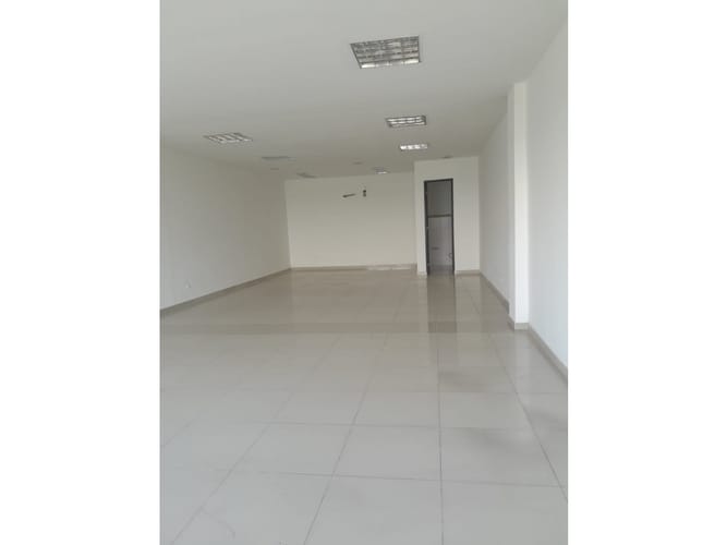 Oficina en arriendo en Mamonal, Cartagena, 35 m² · foto 5 de 11