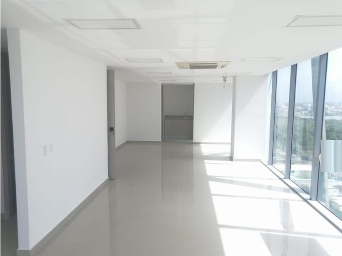 Oficina en venta en Manga, Cartagena, 64 m² · foto 2 de 15