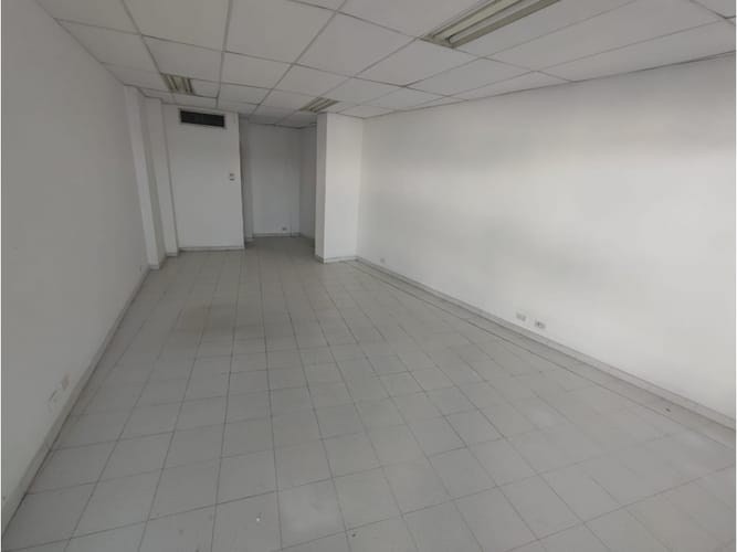 Oficina en arriendo en Santa Lucia, Cartagena, 38 m² · foto 2 de 5