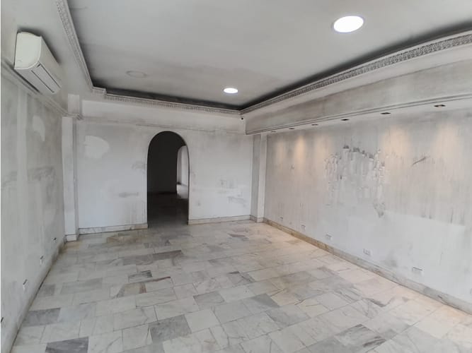 Local en arriendo en Bocagrande, Cartagena, 147 m² · foto 2 de 8