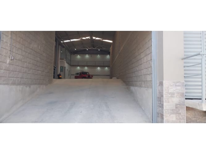 Bodega en venta en La Maria, Cartagena, 600 m² · foto 12 de 24