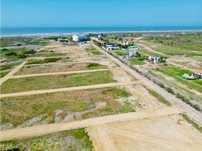 Lote en venta en Cartagena De Indias, Cartagena, 300 m² · foto 2 de 24