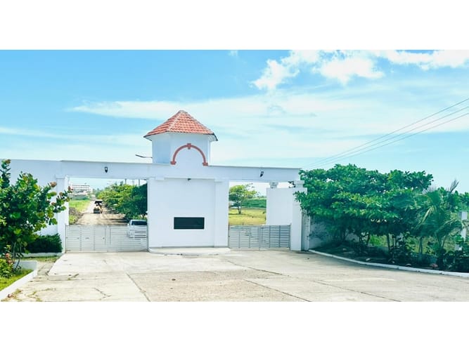 Lote en venta en Cartagena De Indias, Cartagena, 300 m² · foto 3 de 24