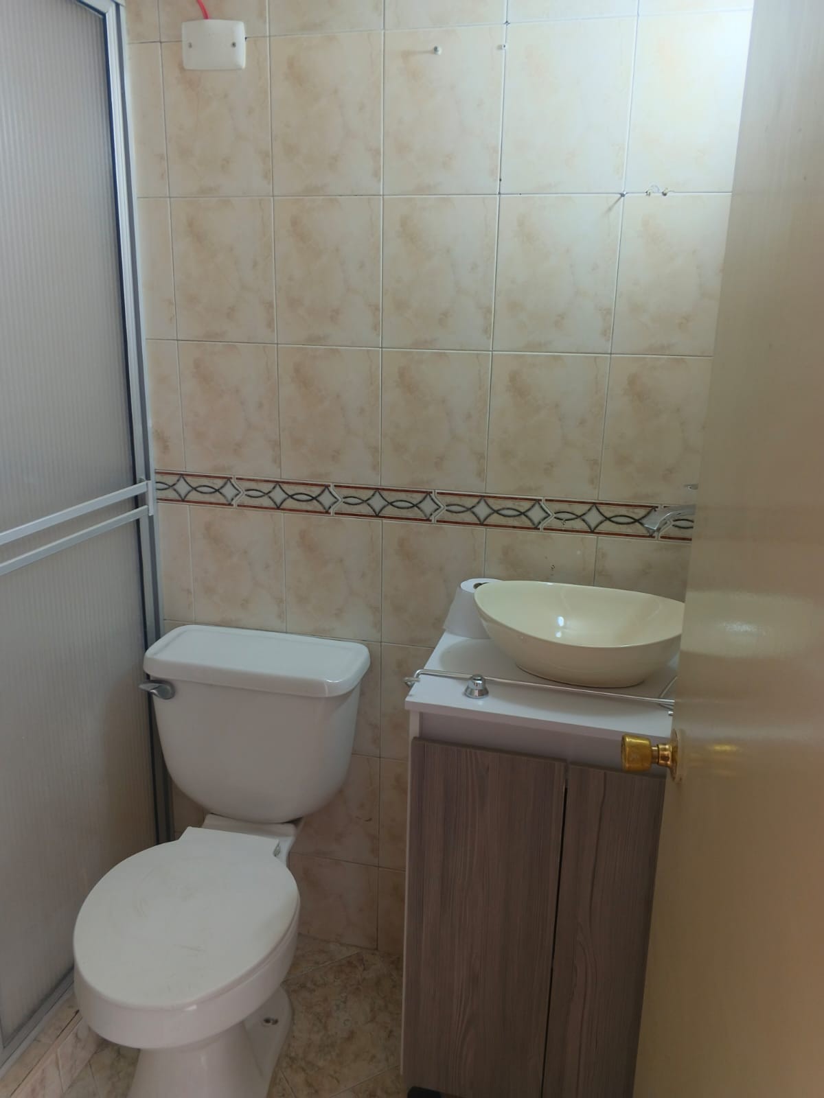 Casa en arriendo en Engativá, Bogotá · foto 2 de 17