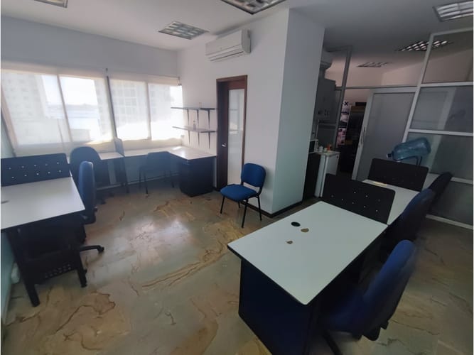 Oficina en venta en Bocagrande, Cartagena, 71 m² · foto 2 de 24