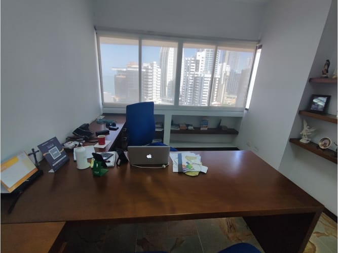 Oficina en venta en Bocagrande, Cartagena, 71 m² · foto 8 de 24